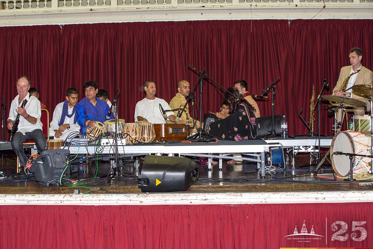 211A4355 copy - ©1987-2017 SKS Swaminarayan Temple East London